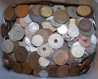 Lot 308 - A quantity of copper and nickel coinage,...