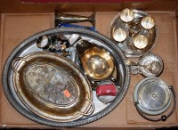 Lot 325 - Assorted plated wares, to include; egg cruet,...