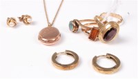 Lot 420 - A quantity of mixed 9ct jewellery to include a...