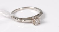 Lot 539 - A single stone diamond ring, the round...