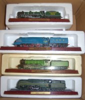 Lot 851 - Six various 00 scale railway display...