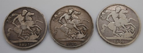 Lot 2018 - Great Britain, three George IV crowns, dated...