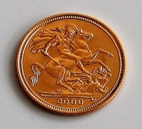 Lot 2107 - Great Britain 2000 gold half sovereign, Queen...