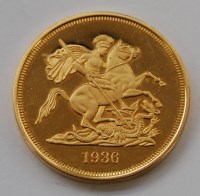 Lot 2121 - Great Britain, hallmarked 9ct gold Edward VIII...