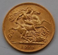 Lot 2135 - Great Britain, 1913 gold half sovereign,...