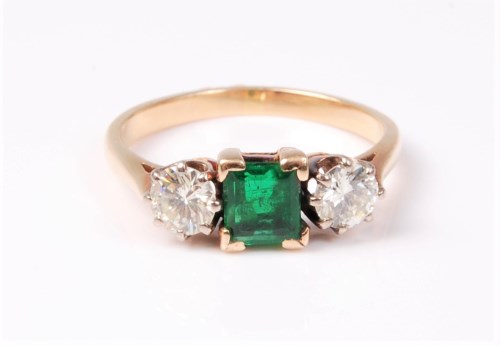 Lot 2515 - An emerald and diamond ring, the square cut...