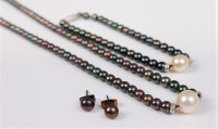 Lot 2661 - A black and white cultured pearl suite,...