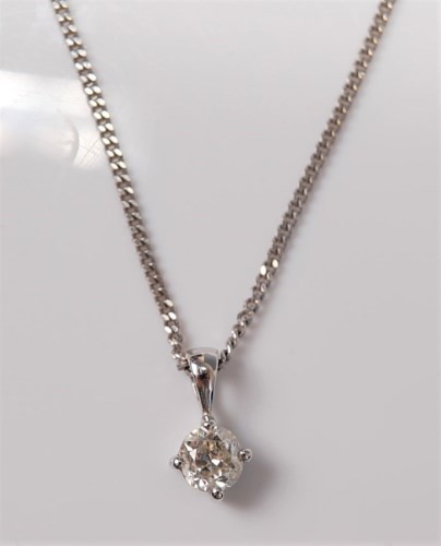 Lot 2665 - An 18ct white gold single stone diamond...