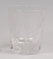 Lot 87 - A 19th century engraved glass tumbler,...