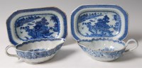 Lot 213 - An 18th century Chinese export blue and white...