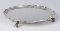 Lot 2119 - An Edwardian silver salver, of shaped circular...
