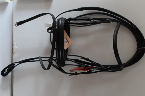 Lot 201 - Albion Flash noseband bridle with rubber reins...