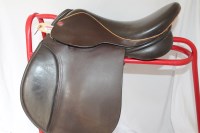 Lot 264 - Saddle Ideal Barclay pony club approved 16''...