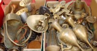 Lot 128 - Two boxes of miscellaneous metalware, to...