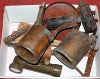 Lot 149 - A small collection of miscellaneous items, to...