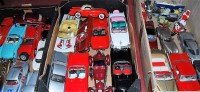 Lot 150 - Three boxes of loose diecast toy vehicles, to...