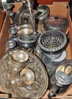 Lot 199 - A box of miscellaneous silver plated wares to...