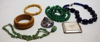 Lot 255 - A box of miscellaneous costume jewellery to...