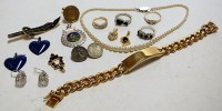 Lot 272 - A collection of assorted costume jewellery, to...