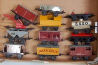 Lot 335 - A large tray containing 12 Hornby postwar...