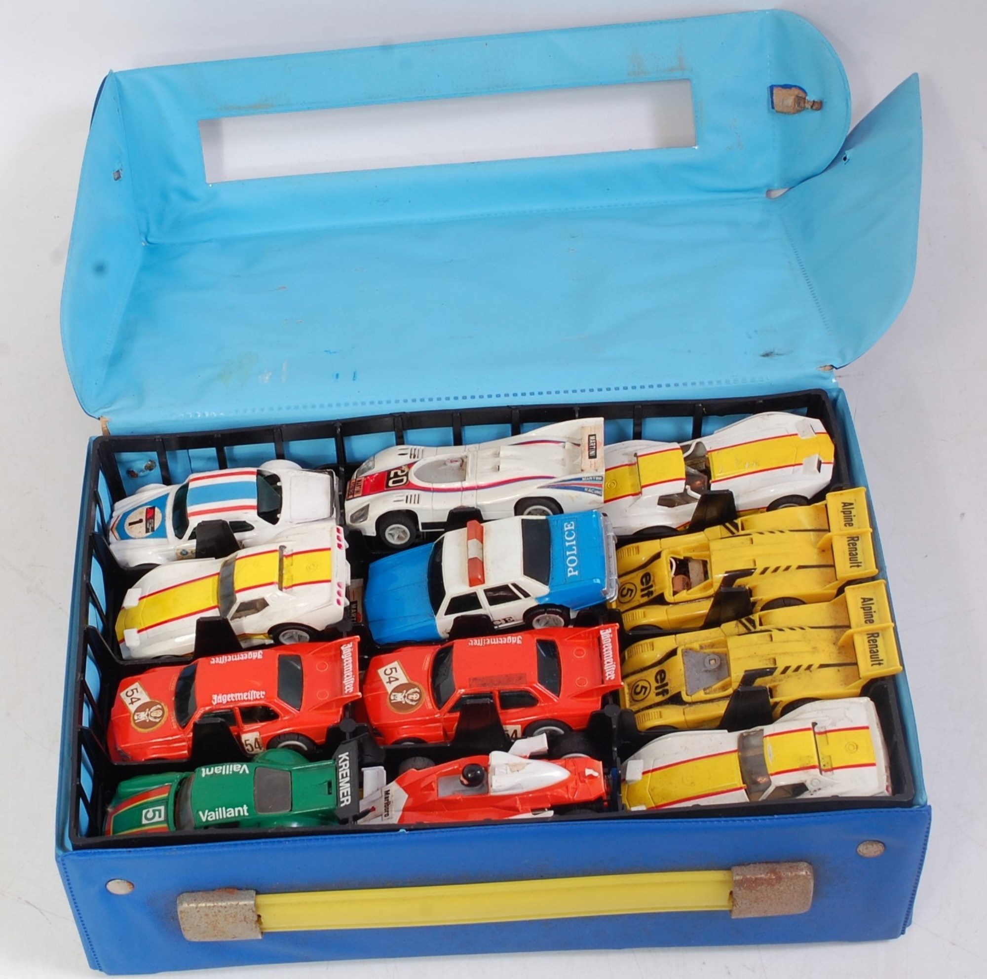 Lot 3180 20 various Matchbox Powertrack racing cars