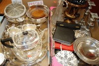 Lot 208 - Assorted plated wares to include punch bowls,...