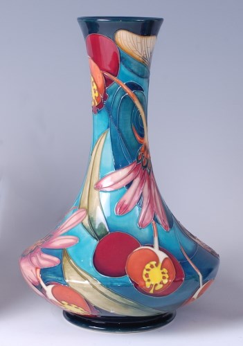 Lot 33 - A Moorcroft pottery vase in the Mayfly pattern,...