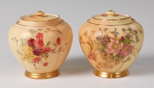 Lot 1035 - A Royal Worcester blush ware tea canister and...