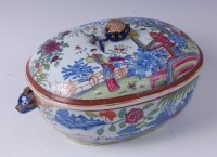 Lot 1286 - An 18th century Chinese famille rose vegetable...