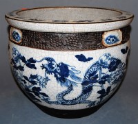 Lot 159 - A large Chinese crackle glazed blue & white...