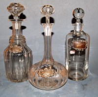 Lot 249 - A William IV cut glass mallet decanter and...
