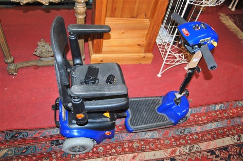 Lot 1242 - A Wispa battery powered mobility scooter (with...