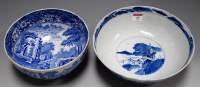 Lot 49 - A Chinese export porcelain blue & white bowl,...