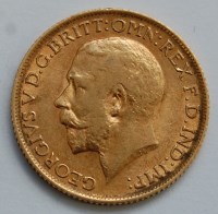 Lot 2102 - Great Britain, 1912 gold full sovereign,...