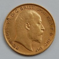 Lot 2139 - Great Britain, 1907 gold half sovereign,...