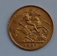 Lot 2148 - Great Britain, 1907 gold half sovereign,...