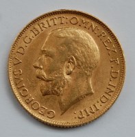 Lot 2149 - Great Britain, 1911 gold full sovereign,...