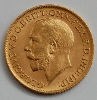 Lot 2152 - Great Britain, 1911 gold full sovereign,...