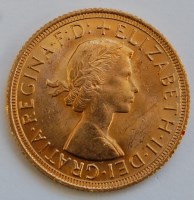 Lot 2166 - Great Britain, 1966 gold full sovereign,...