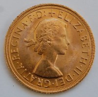 Lot 2179 - Great Britain, 1966 gold full sovereign, Queen...