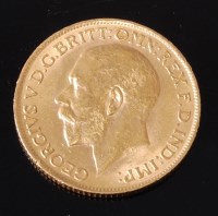 Lot 2186 - Great Britain, 1913 gold full sovereign,...