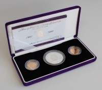 Lot 2201 - Great Britain, cased 1900-2000 Her Majesty...