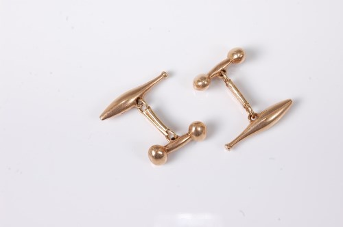 Lot 2601 - A pair of '9ct' cufflinks, the dumbbell and...