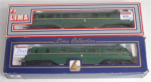 Lot 839 - Lima rail cars BR green W30W (G-BG) and...
