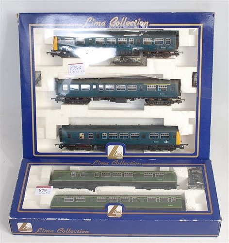 Lot 879 - Lima Collection 3 car BR blue class 101 DMU...