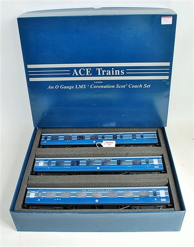 Lot 360 - ACE Trains Ltd 'Coronation Scot' coach set,...