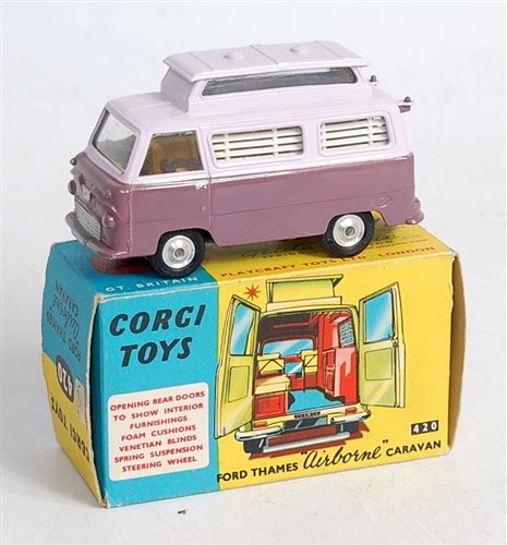 corgi toys ford thames caravan 420