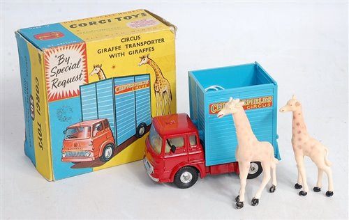 Lot 1667 - A Corgi Toys No.503 Chipperfields Circus...