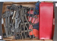 Lot 479 - Tray containing mainly post war Hornby...