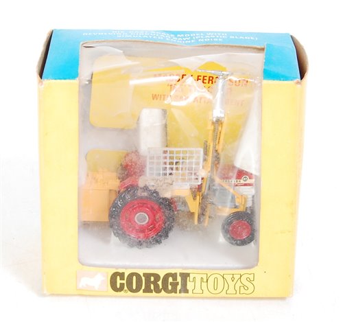 Lot 1611 - A Corgi Toys No.73 Massey Ferguson 165 tractor...